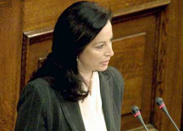 Ερώτηση Διαμαντοπούλου στον πρωθυπουργό για Ανάπτυξη και Απασχόληση