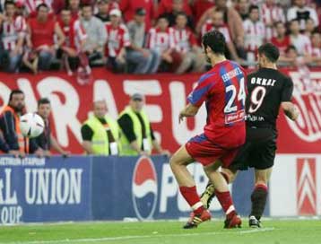 Χαμηλούς τόνους διατηρούν στον Ολυμπιακό παρά τη γενική ευδαιμονία