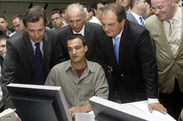 To φθηνό και γρήγορο Internet βάζει στόχο η κυβέρνηση