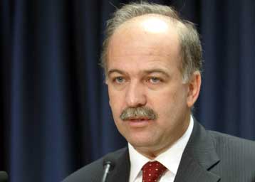 Σφοδρή επίθεση του ΠΑΣΟΚ κατά της κυβερνητικής οικονομικής πολιτικής