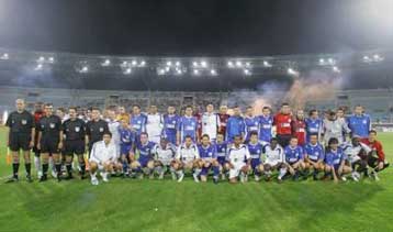 Οι Ξένοι νίκησαν 3-1 τους Έλληνες στο All star game-Κρέμασε τη σφυρίχτρα του ο Δούρος