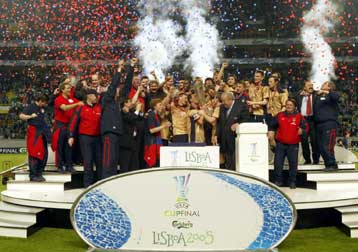 Η ΤΣΣΚΑ Μόσχας κατέκτησε το Κύπελλο UEFA, 3-1 την Σπόρτιγκ Λισαβόνας στο σπίτι της