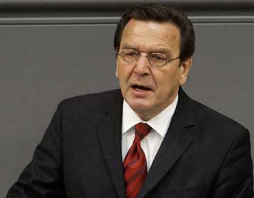 Σημαντικό πλήγμα «παραμονεύει» για τον Σρέντερ σε κρατίδιο-προπύργιο του SPD