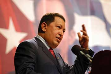 Ο Αθνάρ μου ζητούσε να εγκαταλείψω τον Φιντέλ με «ανταλλάγματα» αποκάλυψε ο Τσάβες