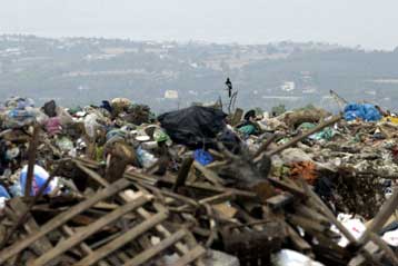 «Στα χαρτιά» παραμένει η περιβαλλοντική νομοθεσία στην Ελλάδα, καταγγέλλει η WWF