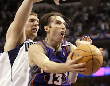 Στον τελικό της Δύσης προκρίθηκαν οι Φοίνιξ – Νίκη στην παράταση επί των Μάβερικς