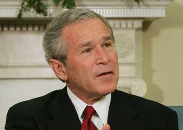 Ο πόλεμος κατά της τρομοκρατίας δεν έχει τελειώσει, δηλώνει ο Τζορτζ Μπους