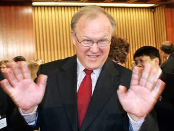 Τρόπους «εξυγίανσης» του Τύπου αναζητά ο πρωθυπουργός της Σουηδίας