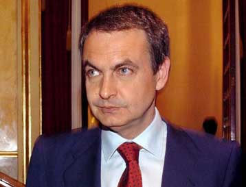 Έκκληση Θαπατέρο στη «μητέρα της Ευρώπης» Γαλλία να υπερψηφίσει το Σύνταγμα