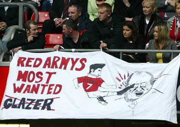 Ο Γκλέιζερ απέσυρε την μετοχή της Μάντσεστερ από το Χρηματιστήριο του Λονδίνου