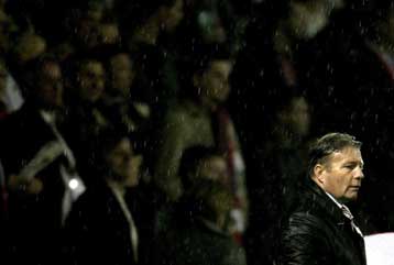 Ο Ολλανδός Αντριάανσε είναι ο αντικαταστάτης του Κουσέιρο στον πάγκο της Πόρτο