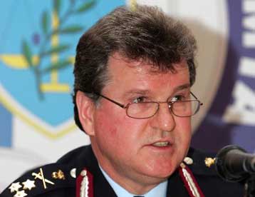 Κατασκευασμένη η κατάθεση για τη Ριανκούρ, υποστηρίζει ο πρώην αρχηγός της ΕΛ.ΑΣ.