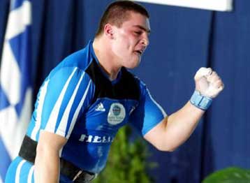 Τρία χρυσά μετάλλια για το Παπαγερίδη στο Παγκόσμιο εφήβων άρσης βαρών