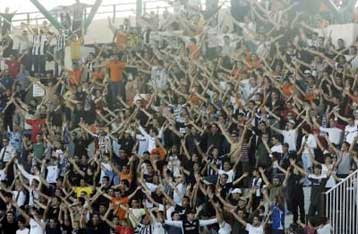 Επεισόδια στο Λιμάνι του Πειραιά μεταξύ οπαδών του Παναθηναϊκού και του Ολυμπιακού