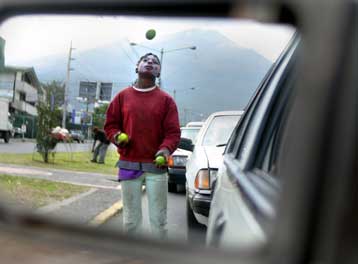 Το «δικαίωμα» στην εργασία διεκδικούν με κινητοποιήσεις ανήλικα παιδιά στο Περού