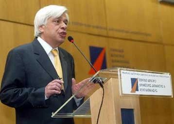 Αιχμές για τους χειρισμούς στο «βασικό μετόχο» από σύμβουλο του πρωθυπουργού