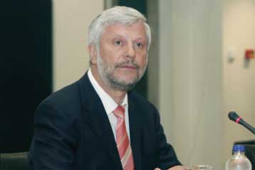 Μονιμοποίηση για 2.000 συμβασιούχους προβλέπει ο νέος Οργανισμός του ΥΠΠΟ