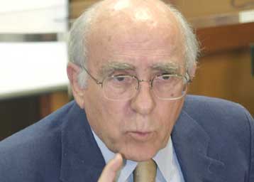 Εντολή Σουφλιά για κλείσιμο 2.031 χωματερών έως το τέλος του χρόνου