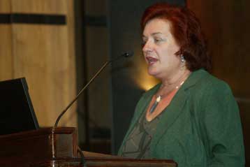 Υπεραμύνεται του σχεδίου αξιολόγησης των πανεπιστημιακών η Μ.Γιαννάκου