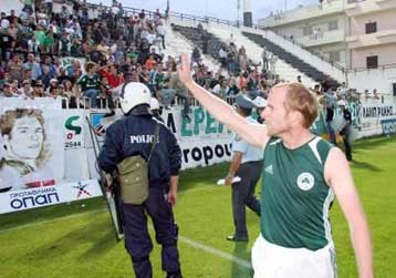 Υπάρχουν άτομα που δεν κάνουν καλό στον Παναθηναϊκό, λέει ο Μινχ