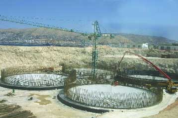 Πρώτες αντιδράσεις από ΣΥΝ και Ανω Λιόσια στις εξαγγελίες Σουφλιά για τη λυματολάσπη