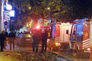 Έκρηξη αυτοσχέδιου μηχανισμού έξω από τα γραφεία της εταιρείας ΑΒΑΞ