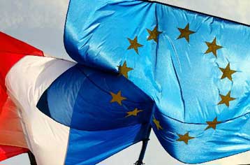 «Όχι» στο Ευρωσύνταγμα δείχνουν τα τελευταία γκάλοπ πριν από το γαλλικό δημοψήφισμα