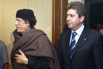 Επίσκεψη Παρβάνοφ στη Λιβύη για τις καταδικασμένες σε θάνατο νοσηλεύτριες