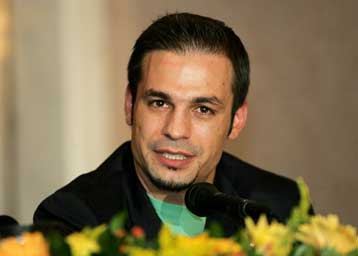 Απόλυτο αφεντικό της ΑΕΚ από τα ξημερώματα της Τρίτης ο Ντέμης Νικολαΐδης