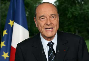 Δύσκολη και αβέβαιη περίοδος για τη Γαλλία μετά το «όχι», τονίζει ο Σιράκ