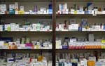 Αναστέλλεται το δελτίο τιμών των φαρμάκων του 2004