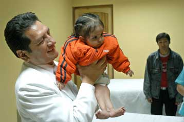 Επιτυχής η επέμβαση στη «μικρή γοργόνα» του Περού