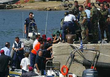 Δεκαεπτά ανθρωποκτονίες ζητούν ενόχους, σύμφωνα με το κατηγορητήριο για το Σινούκ