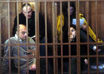 Ισόβια κάθειρξη για πέντε μέλη των Ερυθρών Ταξιαρχιών