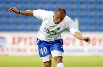 Παραμένει στον Ηρακλή ο Επαλέ, υπέγραψε για 2+1 χρόνια