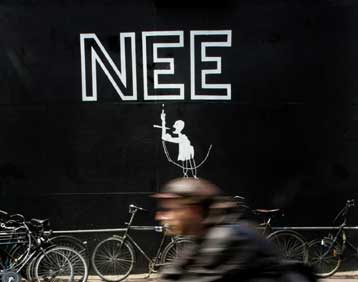 Πώς είδε ο τουρκικός Τύπος το ολλανδικό «όχι» στην Ευρωπαϊκή Συνθήκη