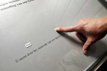 Σε κατάσταση σοκ η ΕΕ εισέρχεται σε φάση έκτακτων διαβουλεύσεων για το Ευρωσύνταγμα