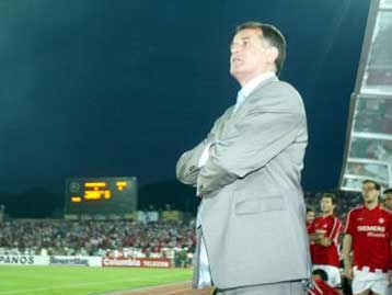 Μόνος του έφυγε ο Μπάγεβιτς, το ΔΣ δεν συζήτησε καν το θέμα του, λέει ο Παπαθανασίου