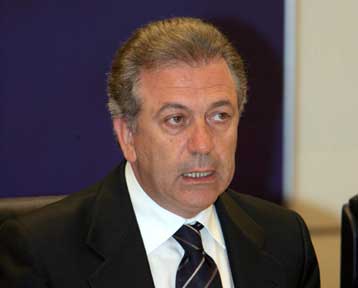 Νομοθετικές δράσεις για την αγορά ακινήτων προωθεί η κυβέρνηση