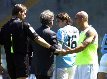 Τραπατόνι, Ντέλιο Ρόσι υποψήφιοι αντικαταστάτες του Παπαντόπουλο στην Λάτσιο