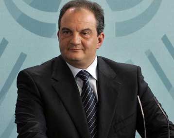 Αναστέλλεται -προς το παρόν- ο ανασχηματισμός λόγω διαρθρωτικών αλλαγών