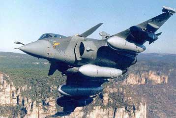 Νέες παραβιάσεις του εθνικού εναέριου χώρου από τουρκικά μαχητικά