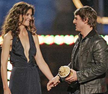 Τομ Κρουζ και Ρέιτσελ ΜακΑνταμς οι μεγάλοι κερδισμένοι των φετινών MTV Movie Awards