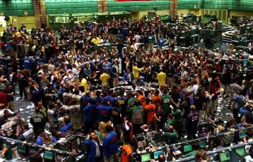 Ξεπέρασαν τα 55 δολάρια οι τιμές του πετρελαίου