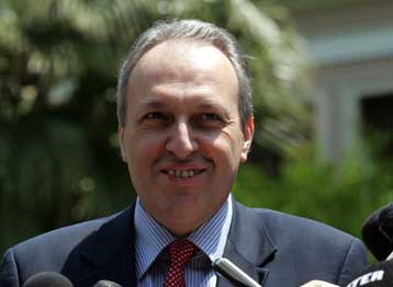 Εντός τριμήνου οι αποζημιώσεις στους αγρότες για τις ζημιές από το χαλάζι