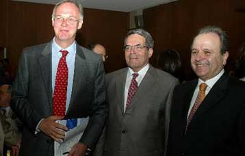 Αποκλείει το ενδεχόμενο εθελουσίας εξόδου στη ΔΕΗ ο Γ.Παλαιοκρασσάς