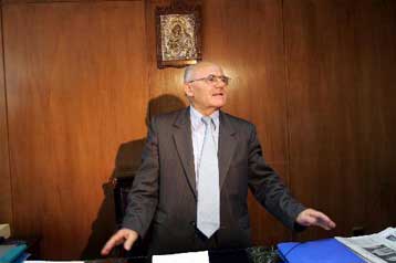 Για την απόλυση δύο ακόμη μελών του παραδικαστικού κυκλώματος κινείται ο Αρειος Πάγος