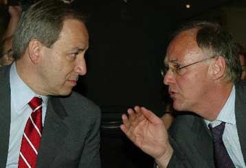 Ψαλίδι δαπανών στο υπουργείο Οικονομίας το 2006