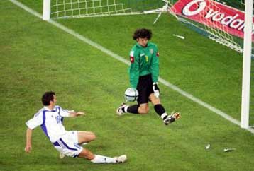 Μαθηματικά έχουμε ελπίδες για την 2η θέση, τόνισε ο Ρεχάγκελ