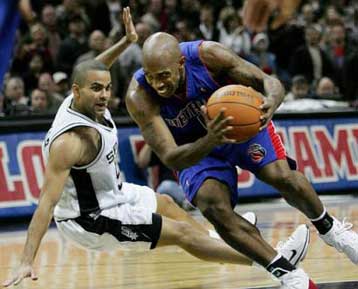 Ντιτρόιτ και Σαν Αντόνιο διασταυρώνουν τα ξίφη τους για το στέμμα του ΝΒΑ